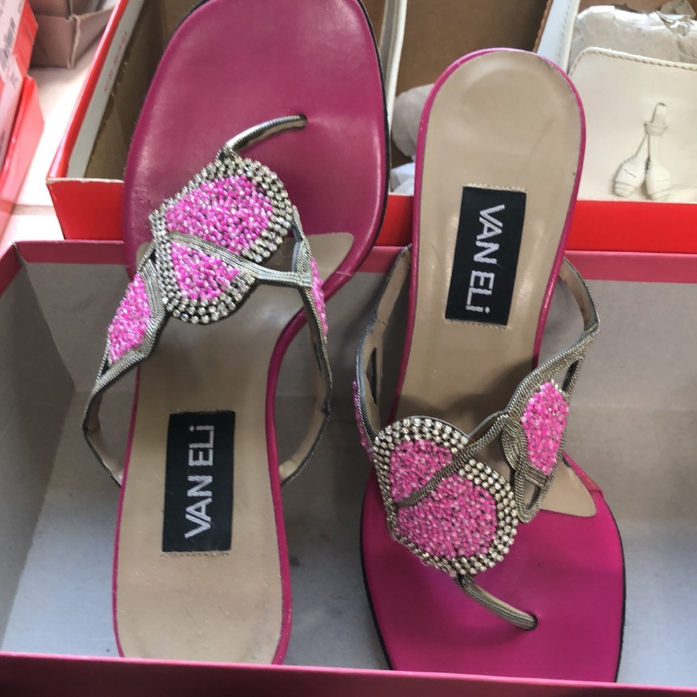 Women’s designer shoe bundle! size 8.5 - Picture 2 of 9